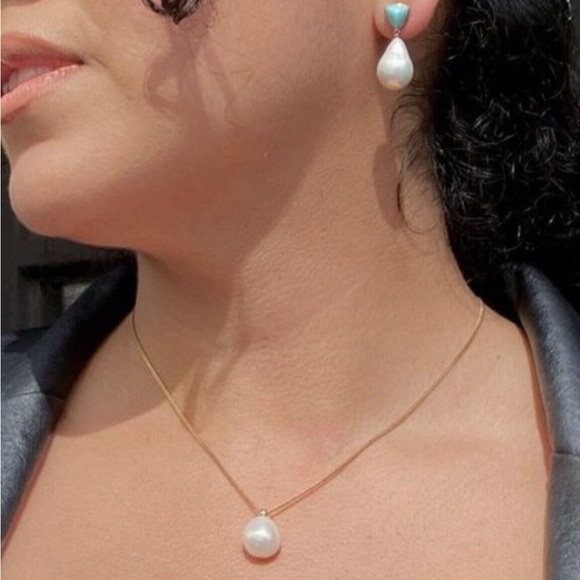 Mejuri pearl and turquoise drop earrings - Picture 2 of 4